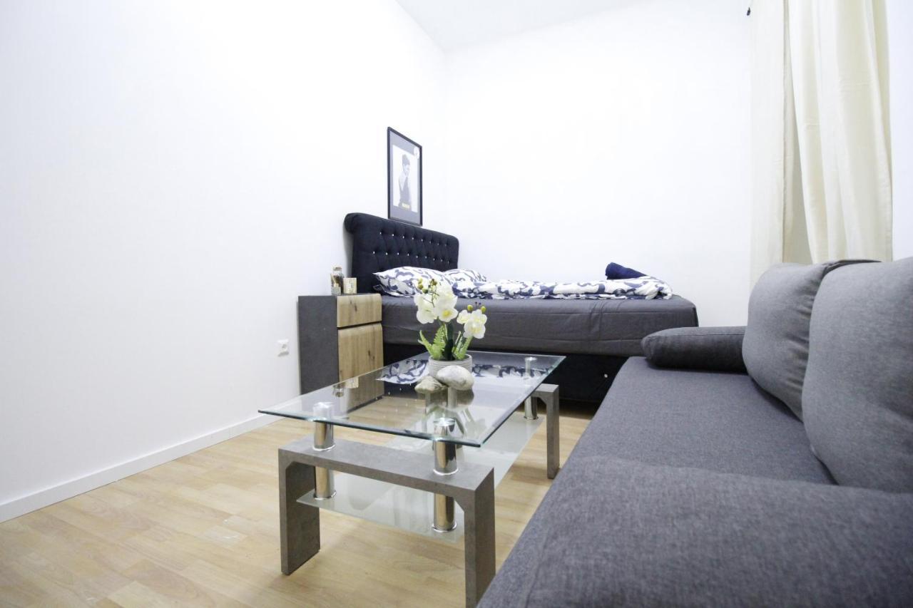 Comfort Triple Room Th Wenen Buitenkant foto